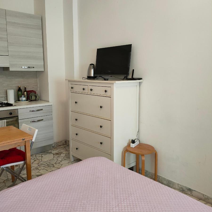 Anto Aircon Studio Monolocale A 15 Min Dal Centro Μιλάνο Εξωτερικό φωτογραφία