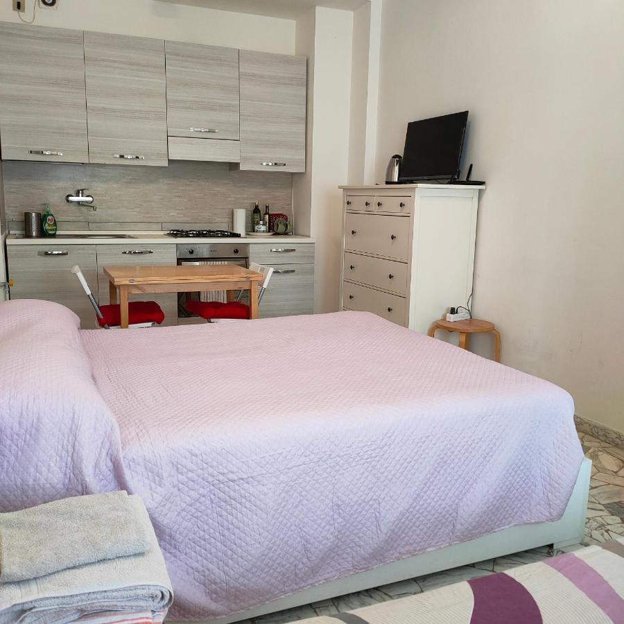 Anto Aircon Studio Monolocale A 15 Min Dal Centro Μιλάνο Εξωτερικό φωτογραφία